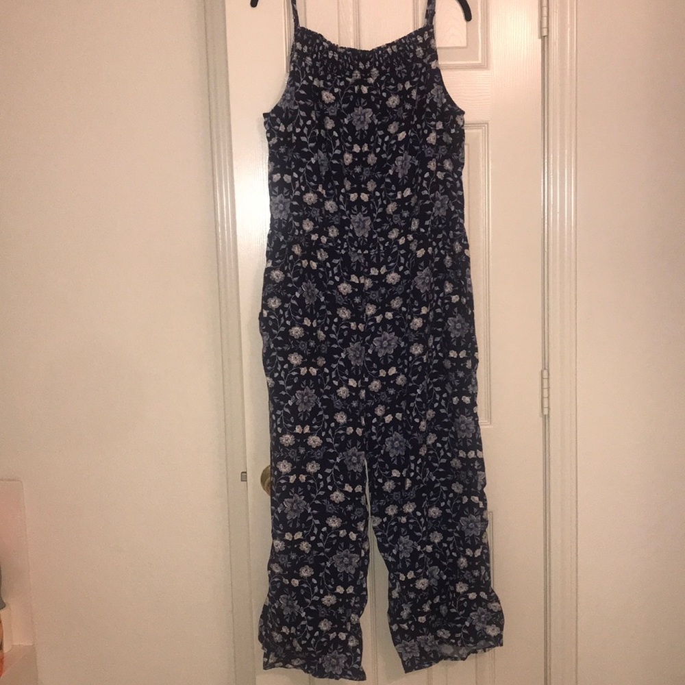 Old Navy- color: navy blue jumper with pockets.